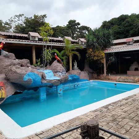 Hotel Casa Vieja La Ceiba Esterno foto